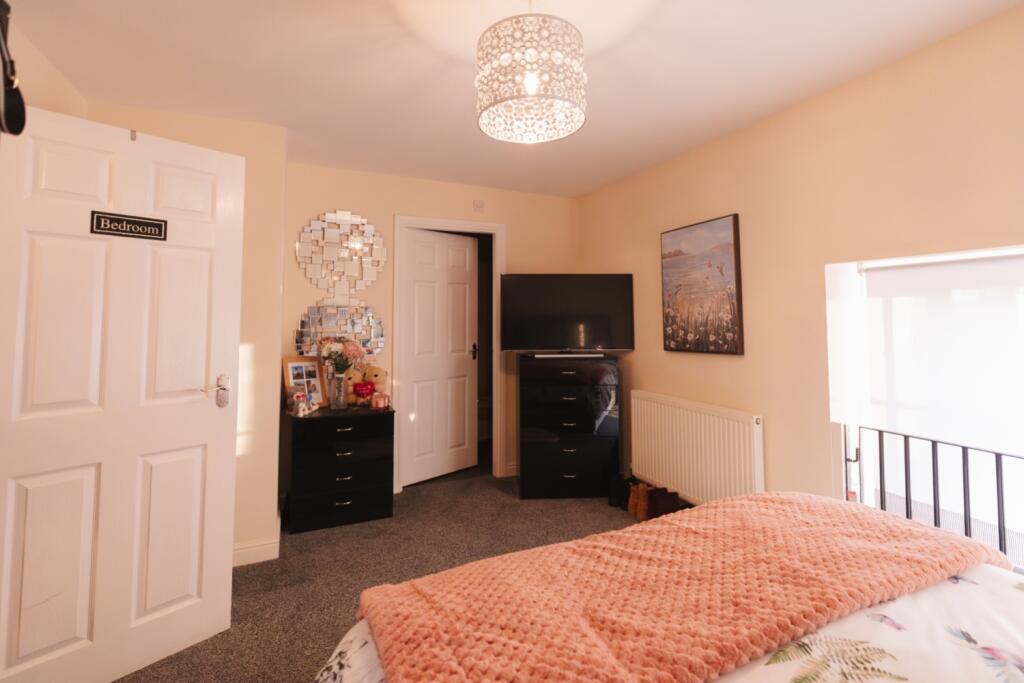 St Leonards EweMove 12