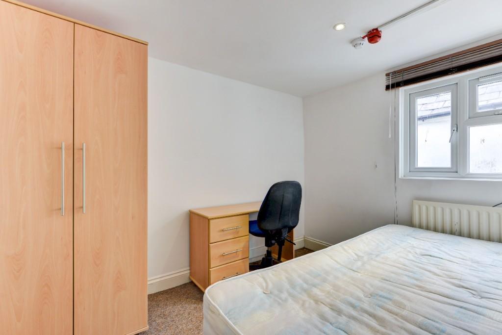 Bedroom 4 FFR