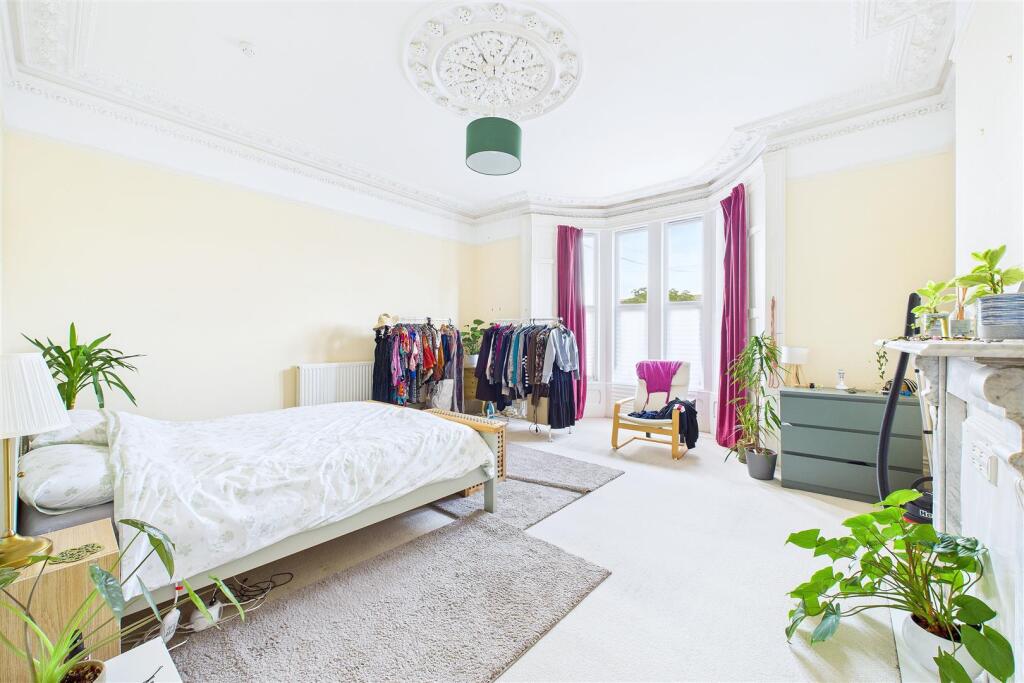 Flat 2 - Bedroom