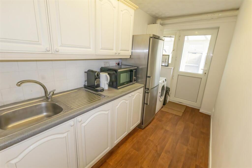 Viking Close-20 - t.jpeg