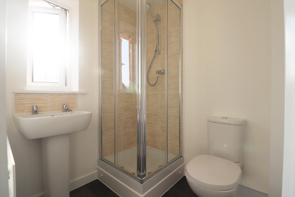 En-suite to Maste...