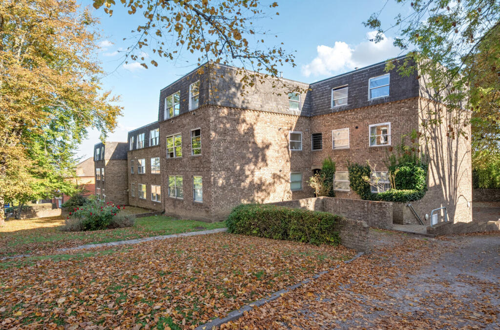 1362916-3-68e785e...