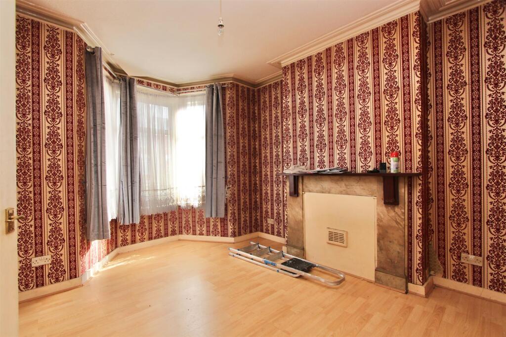 Shelbourne Road, N17