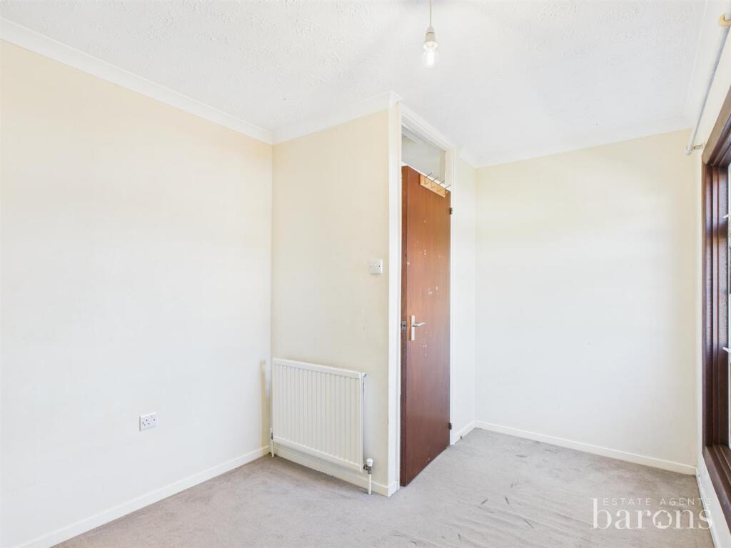 CAM05500G0-PR0081-STILL010 - Copy.jpg