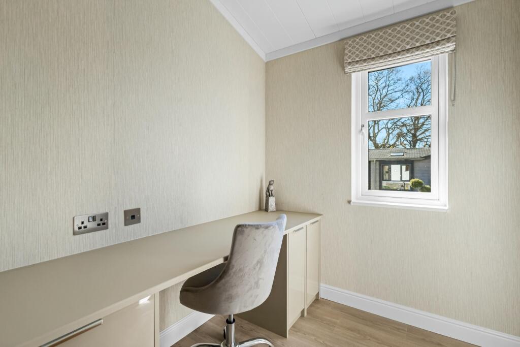 fa5a2e7fb153a266089ff4f0995a0f9a350f8b884b048757b3