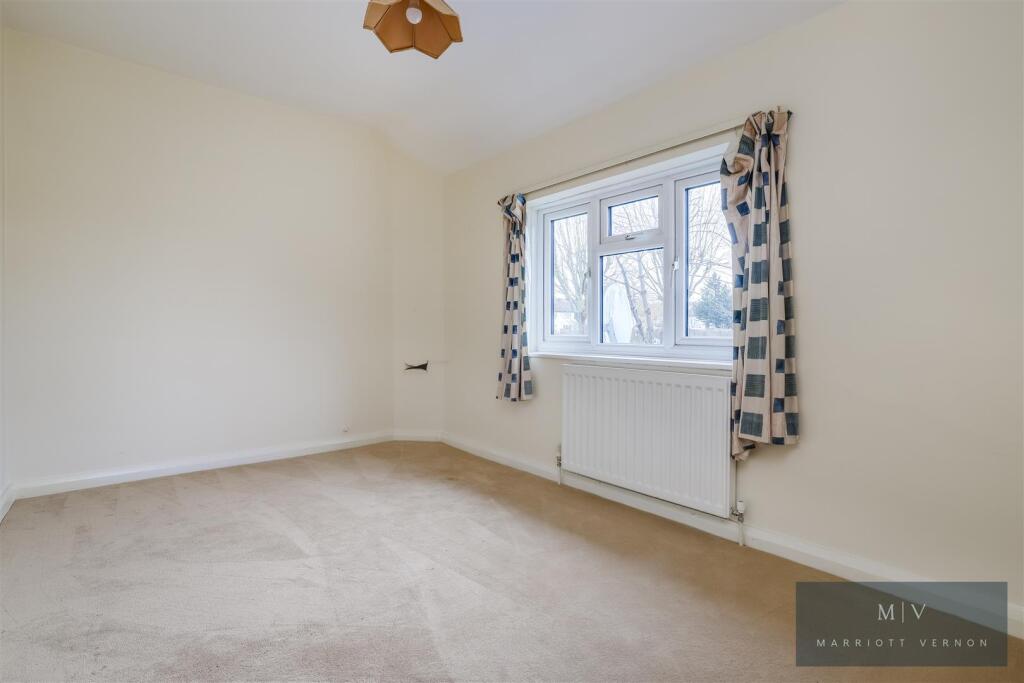 Westminster Avenue 15 MV-13.jpg