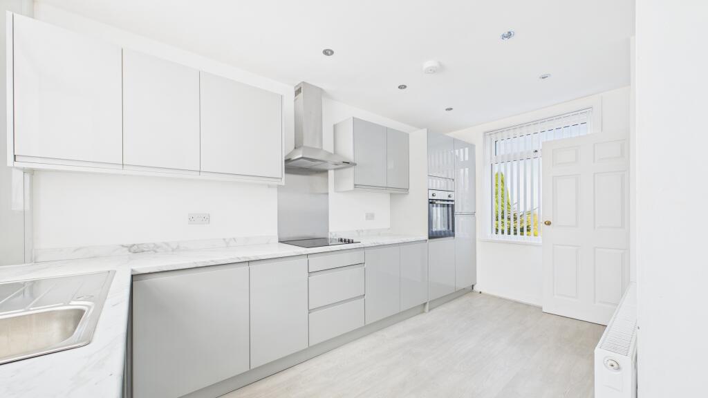 Cypress Road - Kitchen (2)