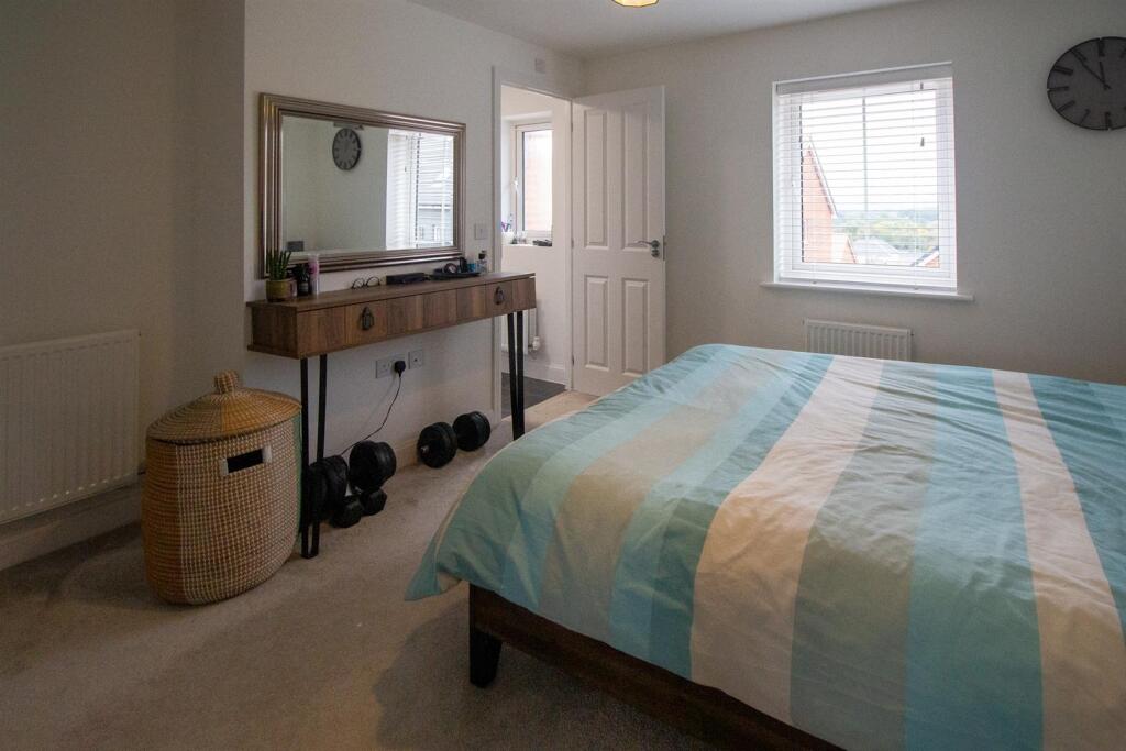 7 Clementina C - Master Bedroom-2.jpg