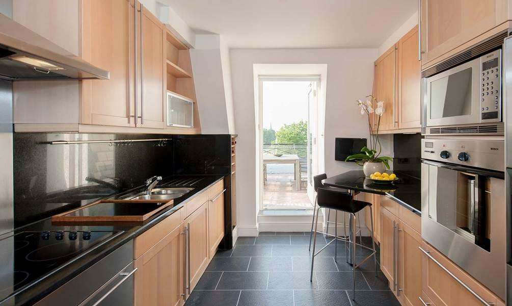 apt14-3bed-kitchen-hr.jpg