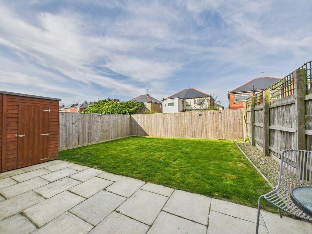 CAM01835G0-PR0186...