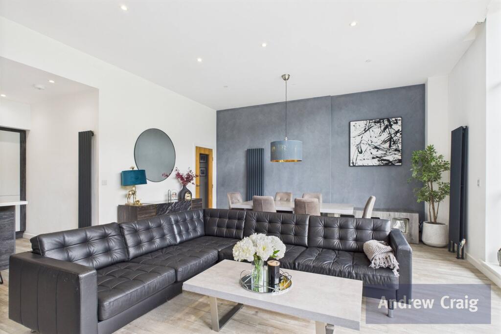 Open Plan Lounge, Ki