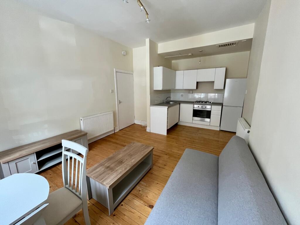 Lounge and Kitchen 1