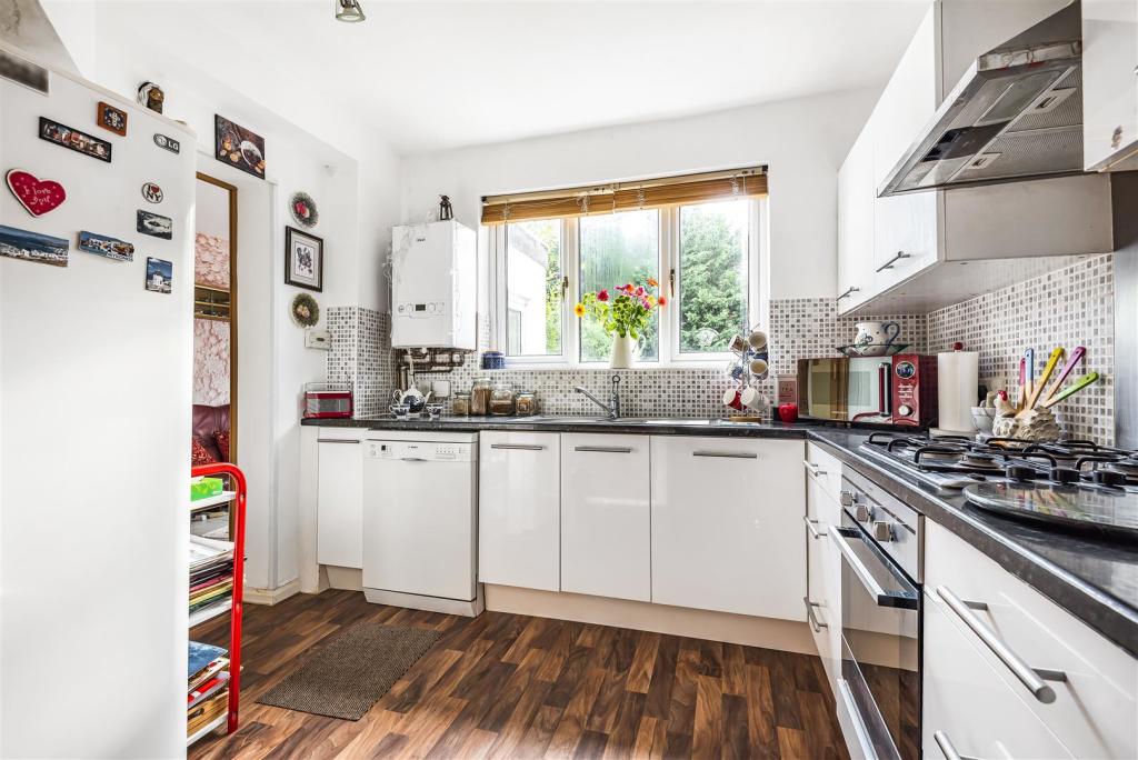 Kitchen.jpg