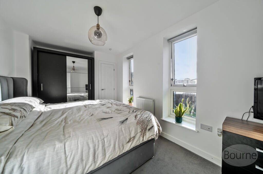 59e533cd-32af-478...