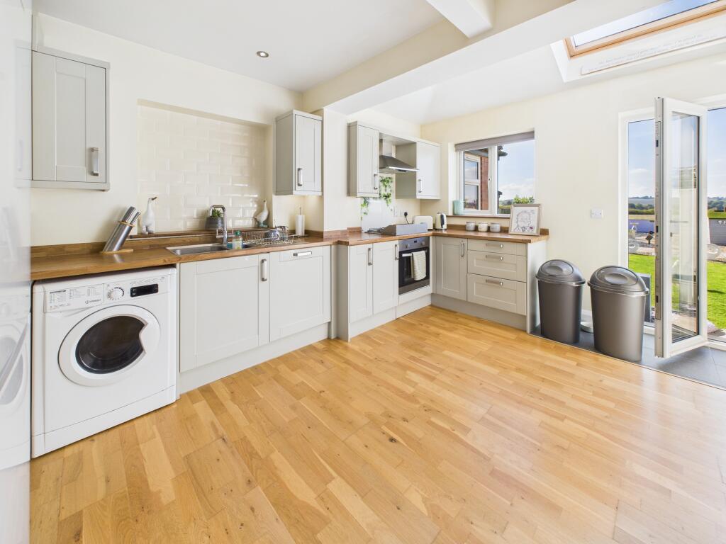 Living/Dining Kitchen