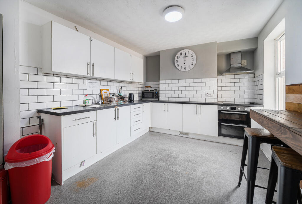 1373731-13-6900fa...