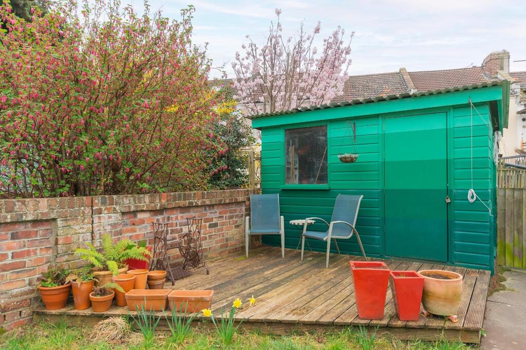 0S4RBN - External D.jpg