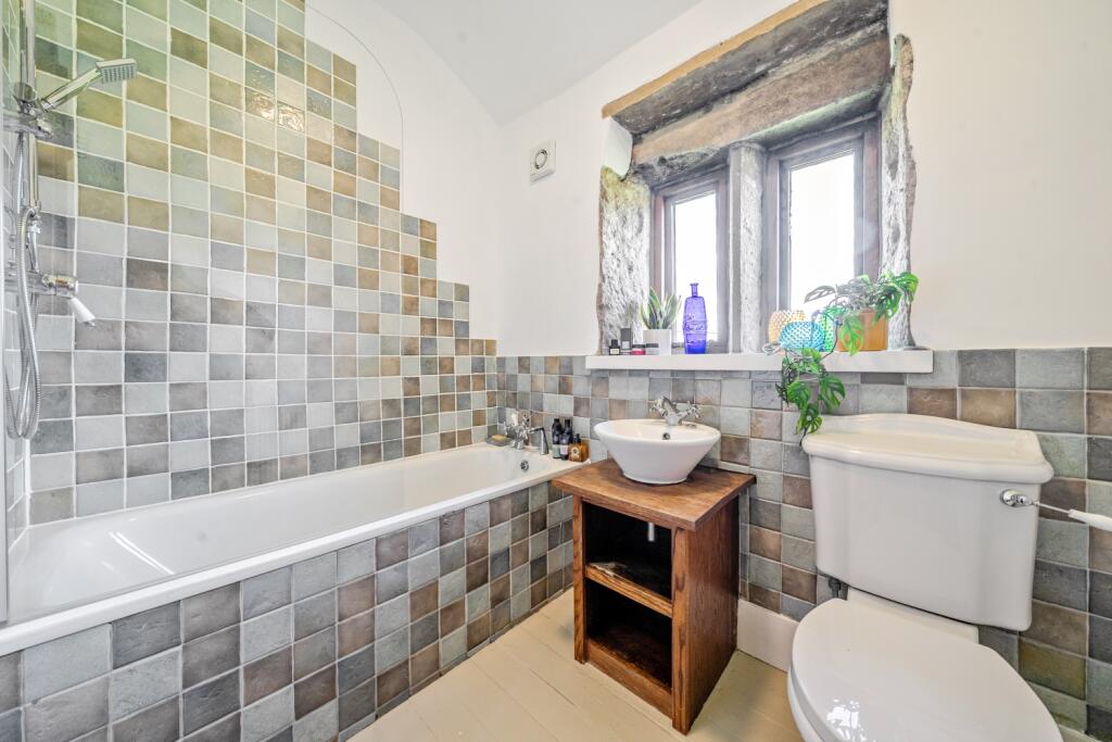 1350898-13-68c0235287d3d