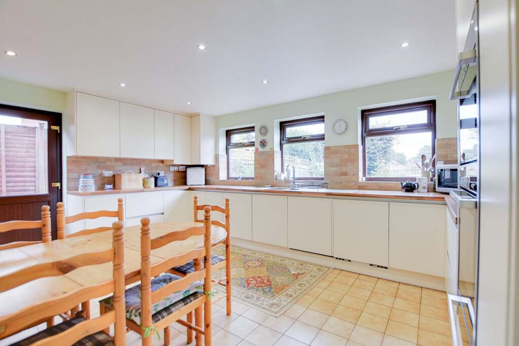 Kitchen Breakfast Room