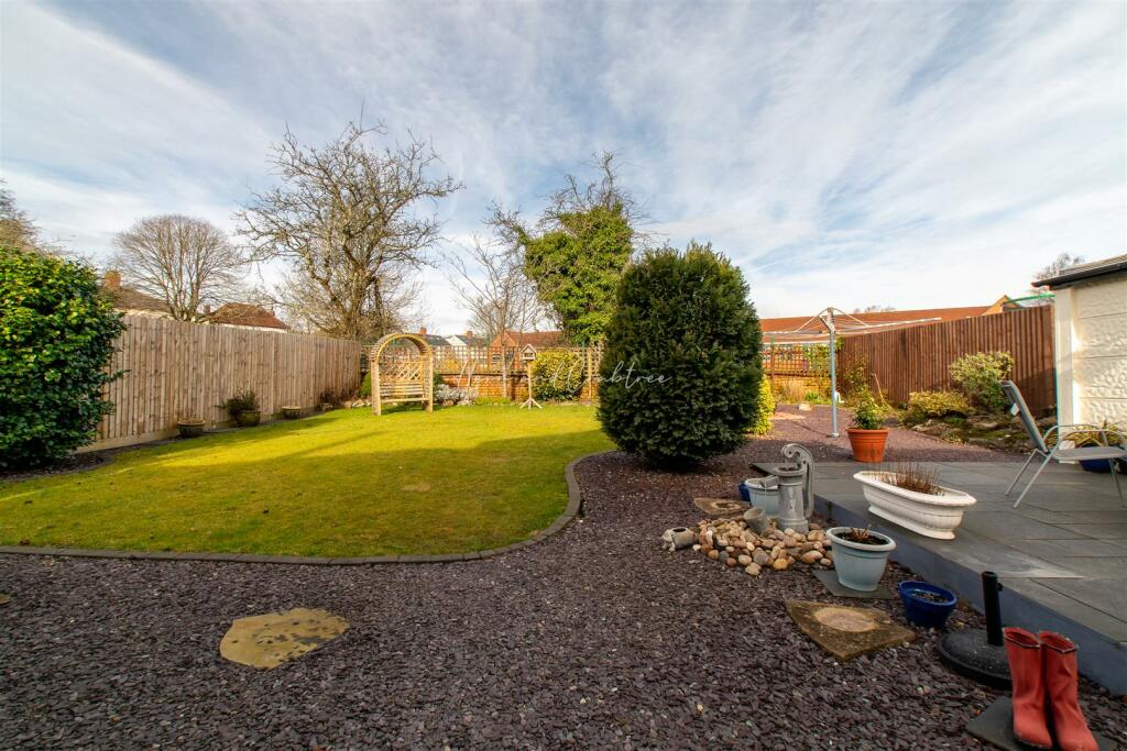 Rhydypenau Road, Cyncoed, HernCrabtree (13).jpg