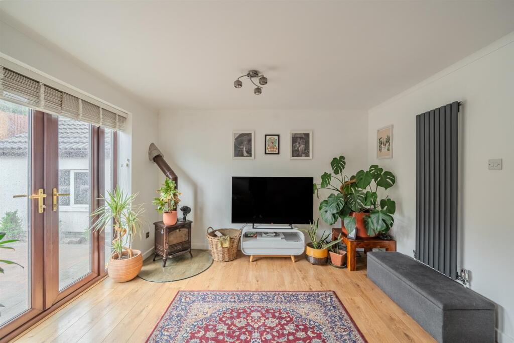 7 Coed-Y-Canddo Road-12.jpg