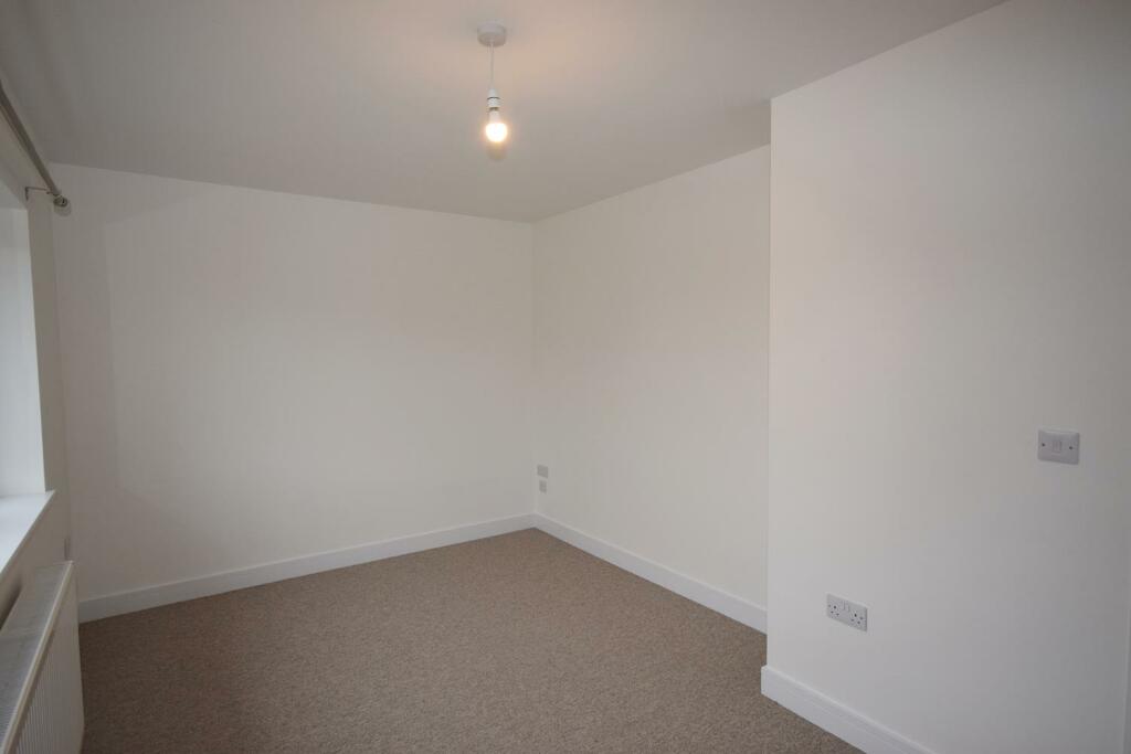 Bedroom.JPG