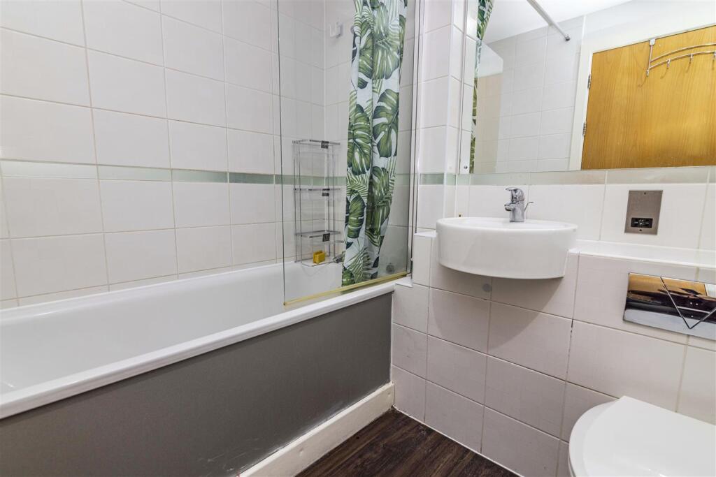 Flat11 18 LowPavement-5.jpg