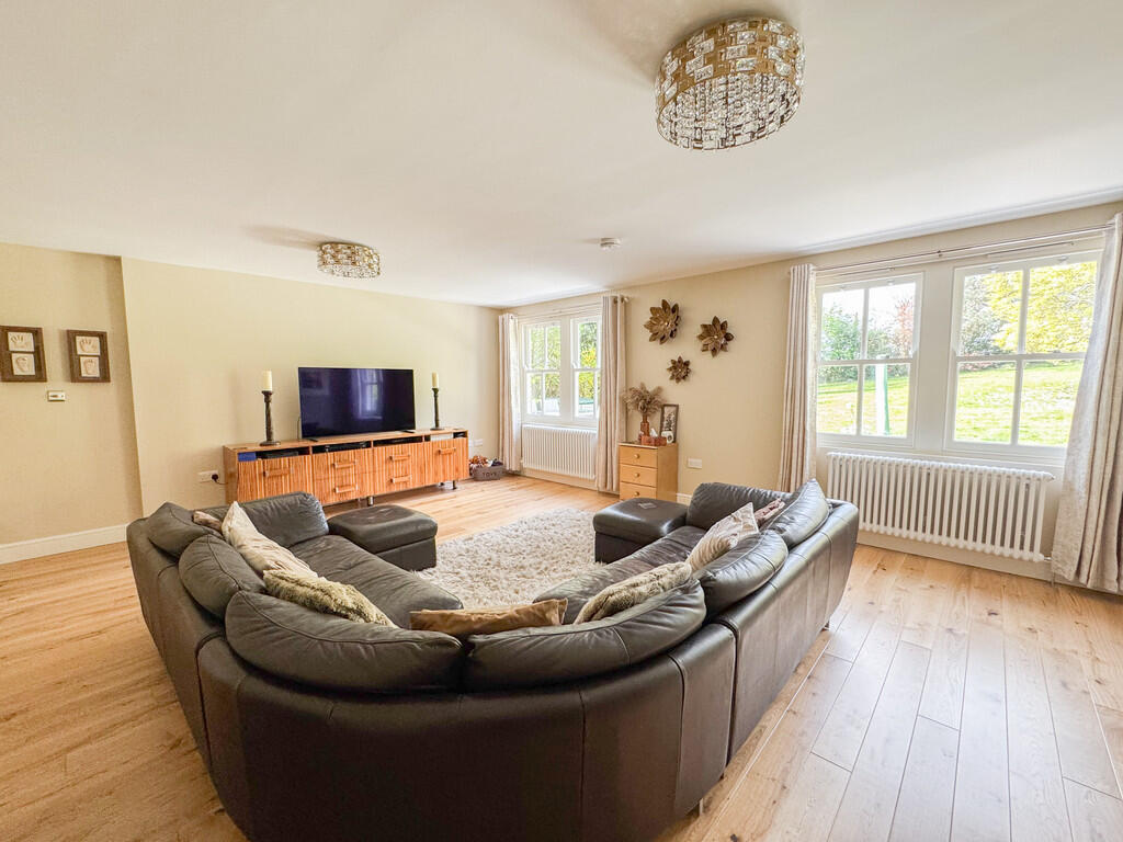lounge 1