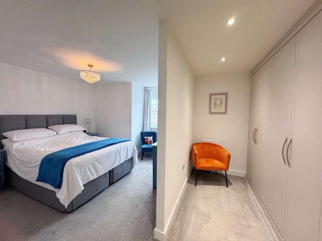 Bed 1 1.jpg