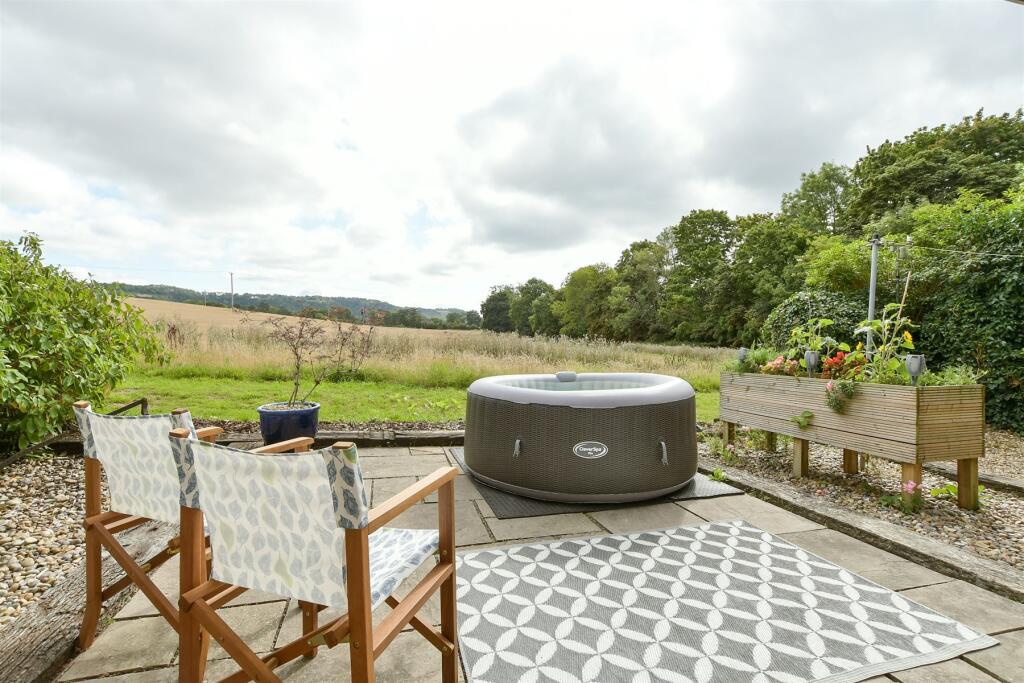 External Lifestyle Photograph