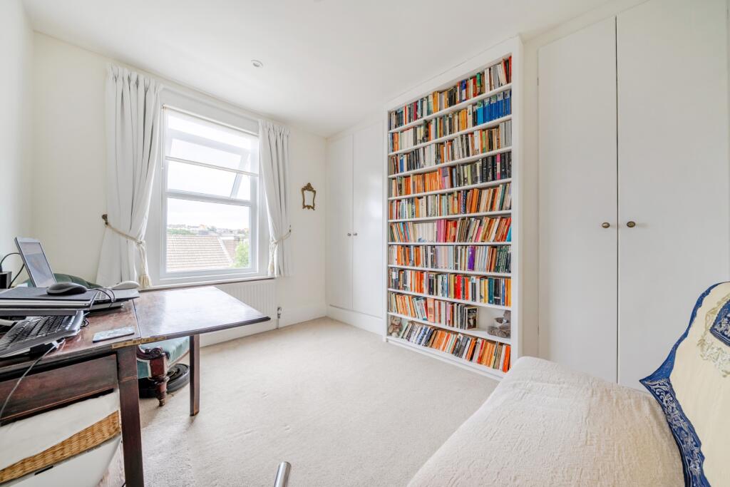 1341193-5-68a2ebb0c14d8