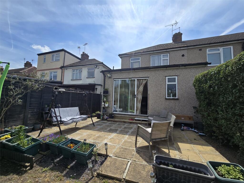 Patio &amp; Rear Aspect