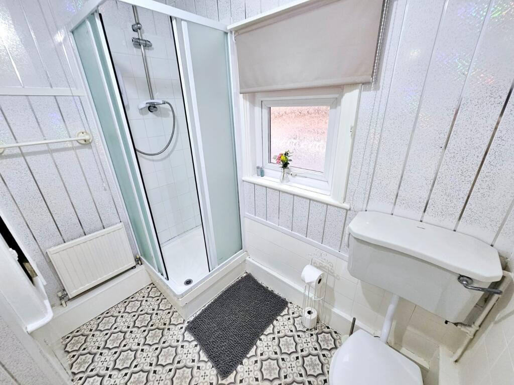 00399e05-6a34-4d5b-9254-2378833271d1