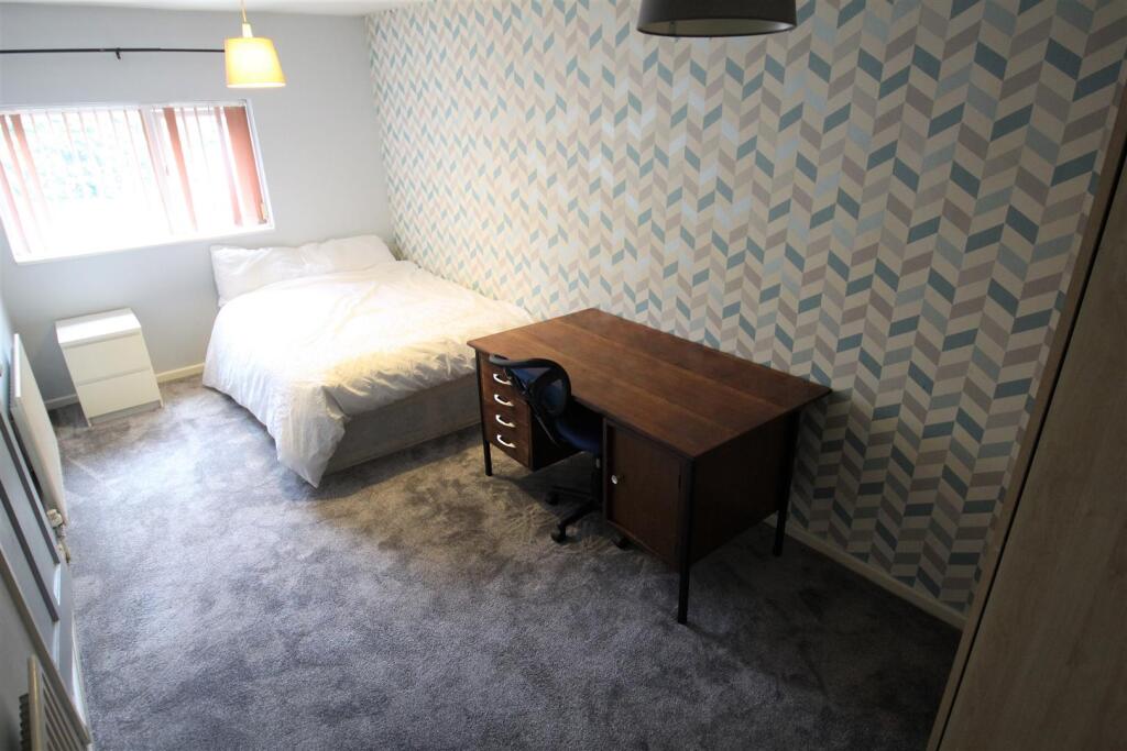 room 1.jpg