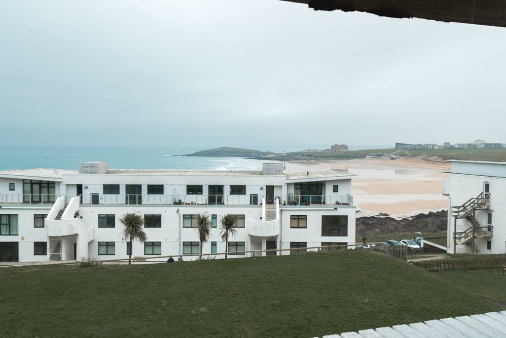 View Photo
