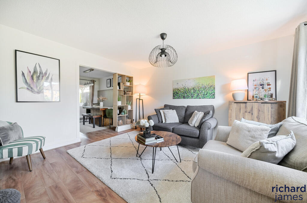 b63f051ad0194990a738f1bc4e69aaa9