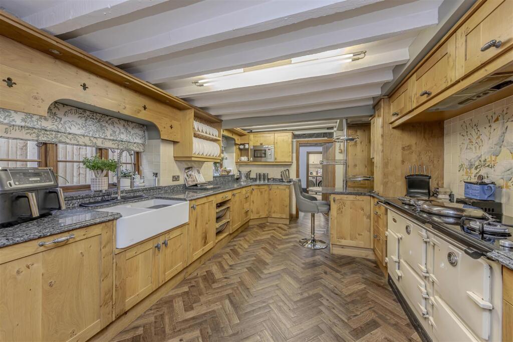 Breakfast Kitchen