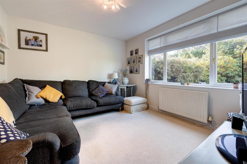 8 Willesley Close, Ashby