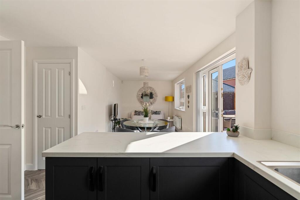 63 Horton Drive (21 of 43).jpg