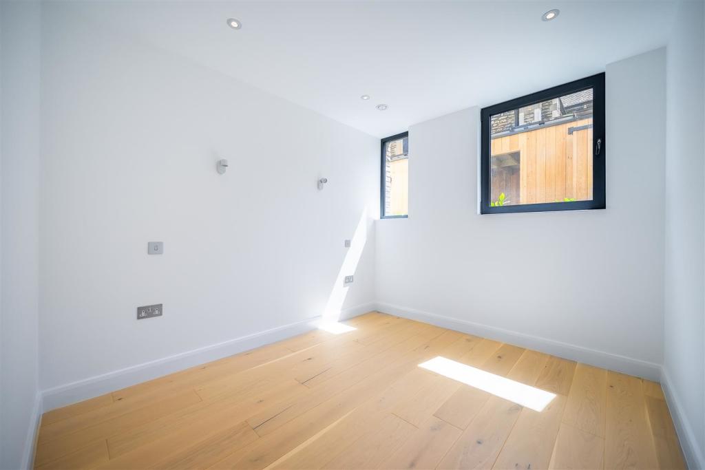 Flat-3-252-Finchley-Road-7.jpg