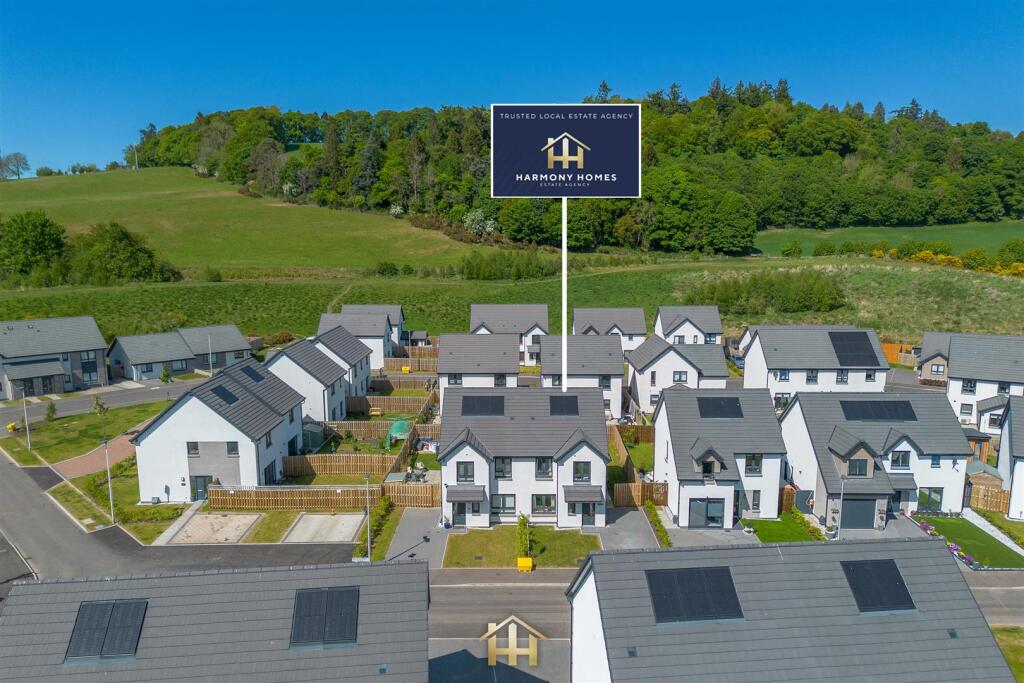 3 BELLE STEWART PL PH10 7ED 140525 EDIT (31 of 40)