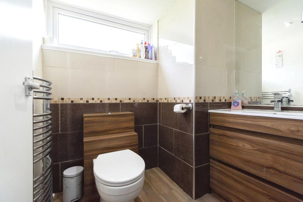 Downstairs Cloakroom