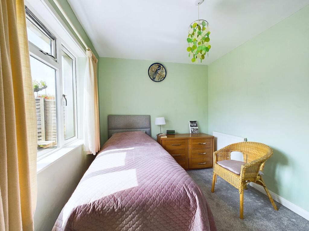 CAM01543G0-PR0035-STILL021