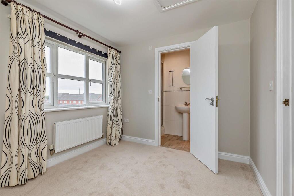 8665574-interior04-800.jpg