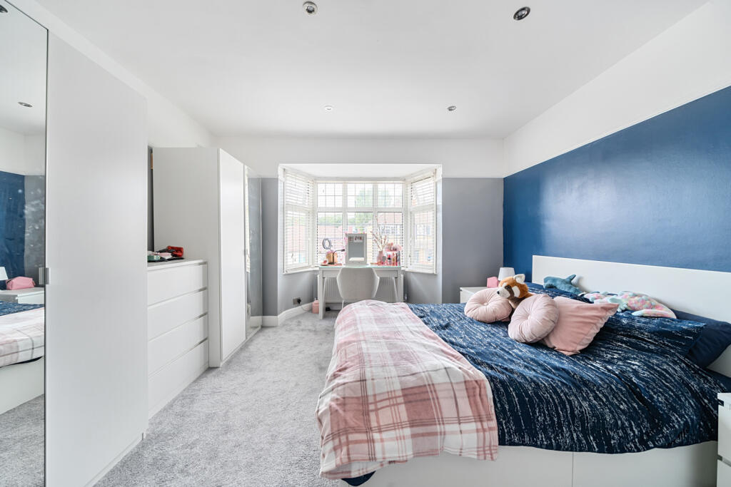 1336592-12-689dbc...