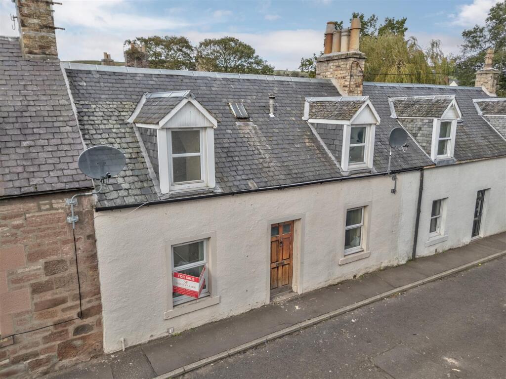 5 James Street Alyth-12.JPG