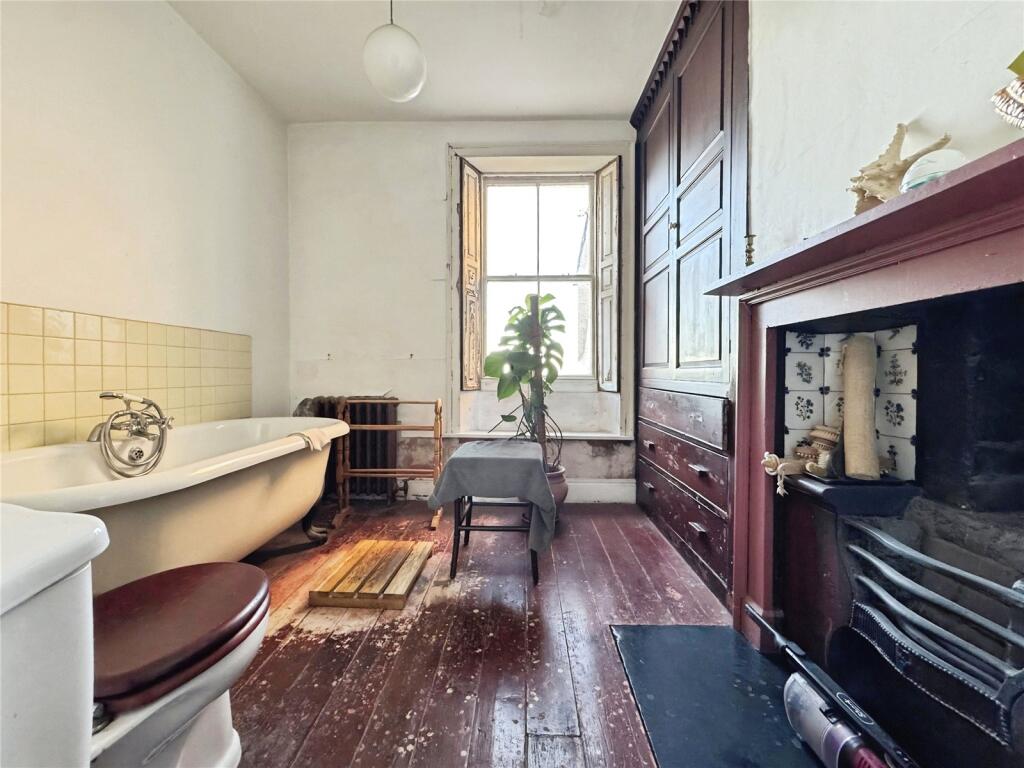 Ensuite Bathroom