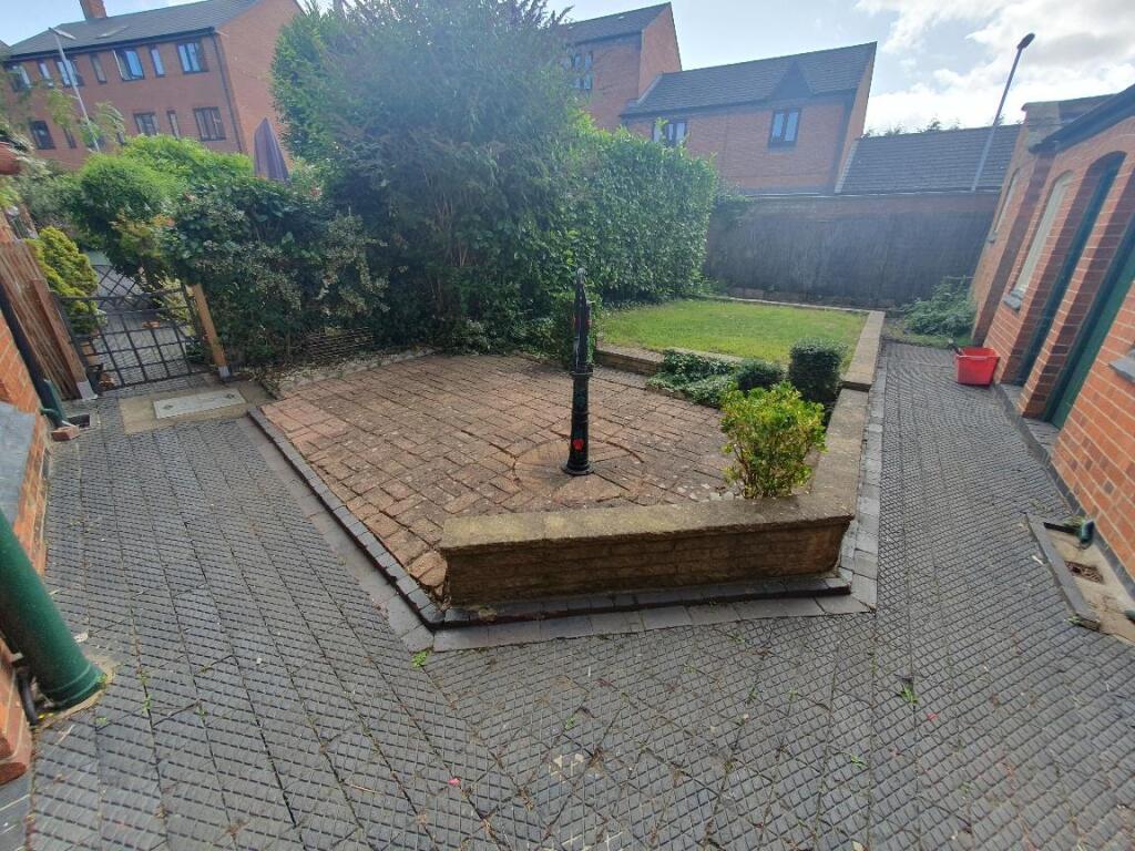 Rear Garden (1) .jpg