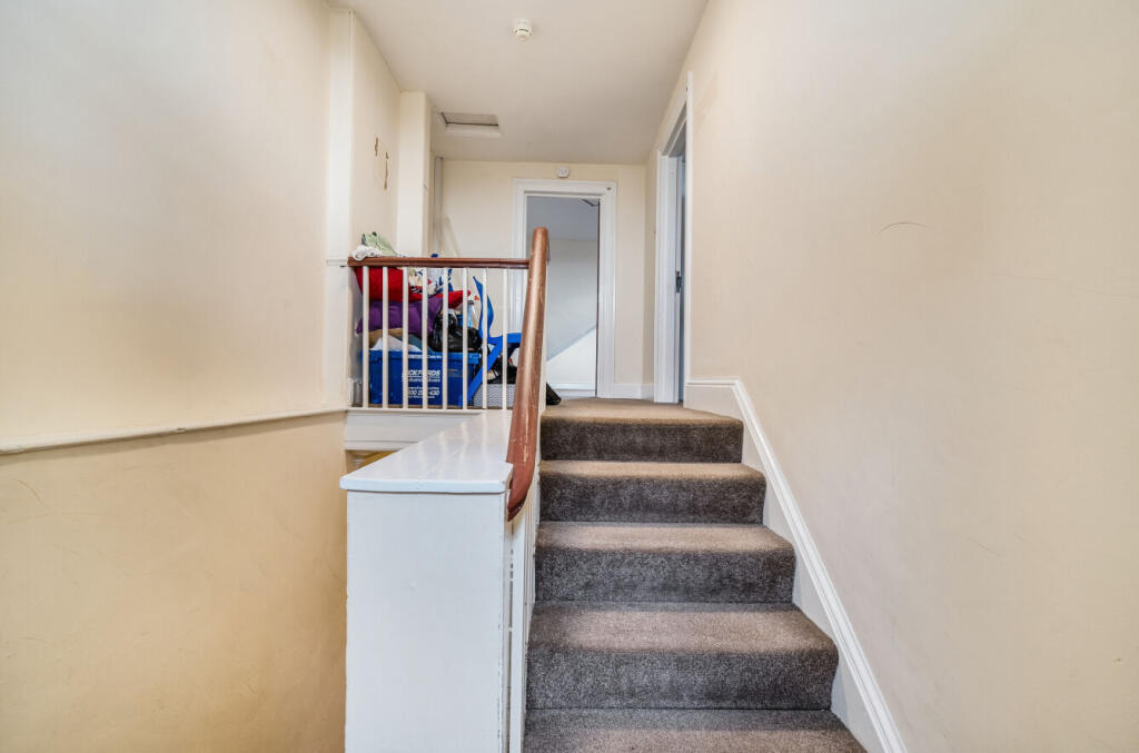 1374748-17-6908e0...