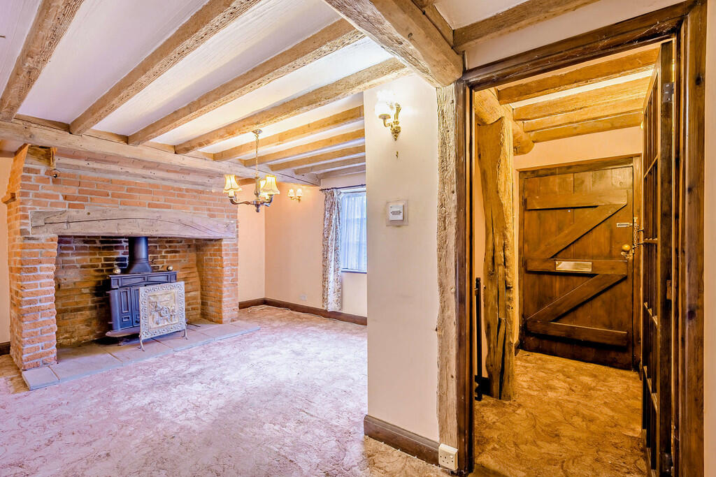 8662260-interior0...